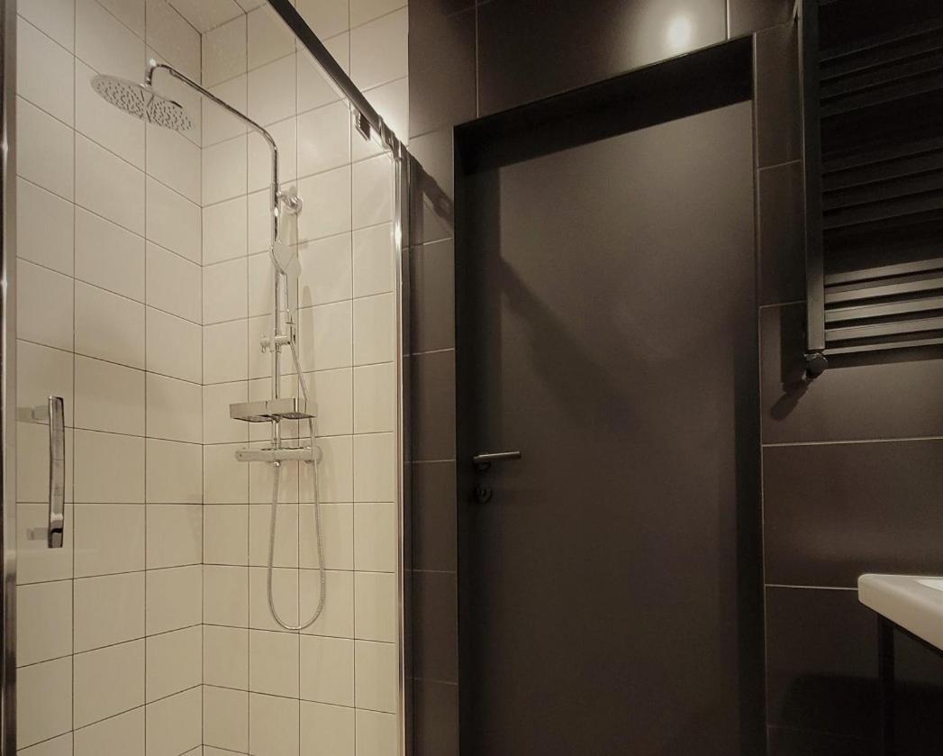 Park Apartament Z Duzym Tarasem - Proplace Gorzów Wielkopolski Eksteriør billede